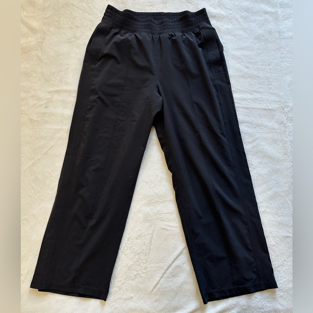 Lululemon | Wanderer Crop (Black) Size 6 EUC -Swift Ultra Light -Style # W6BA8S - Picture 4 of 12